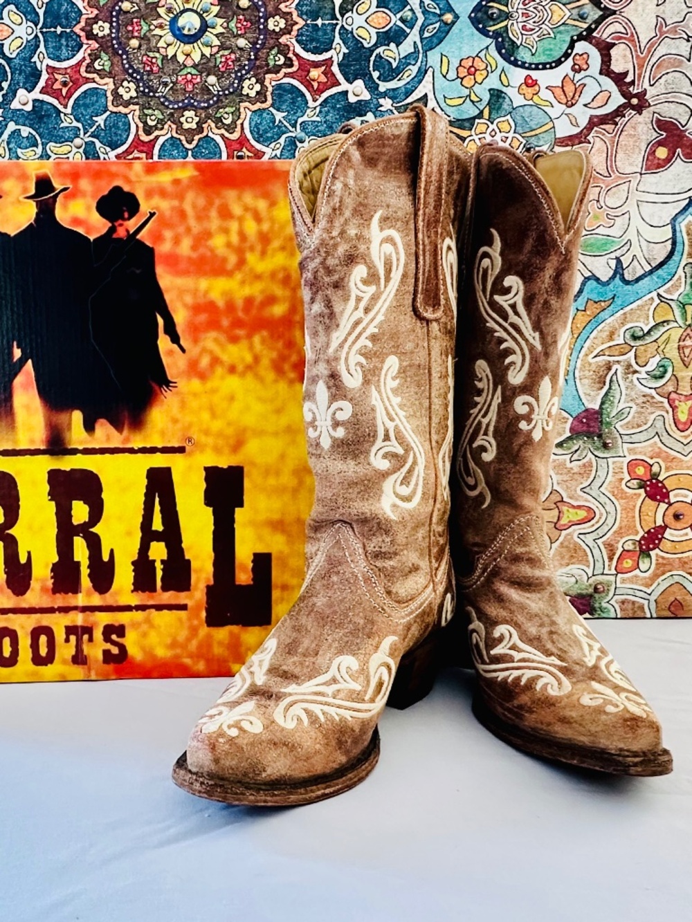 Corral R1974 Brown/Honey Cortez Cleff Embroidery, Womens Size 6.5